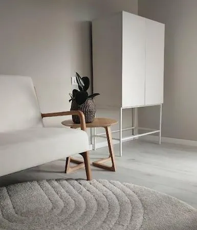 Calling - Free Parking